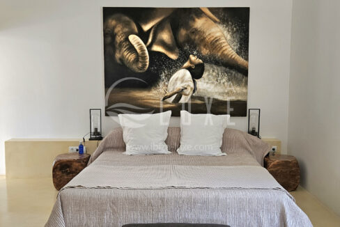 6105 - Cala Jondal - 07