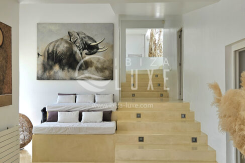 6105 - Cala Jondal - 26