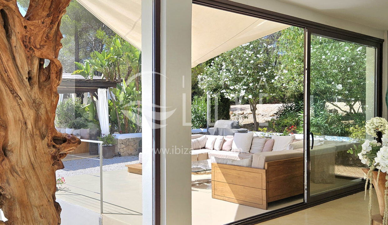 6105 - Cala Jondal - 30