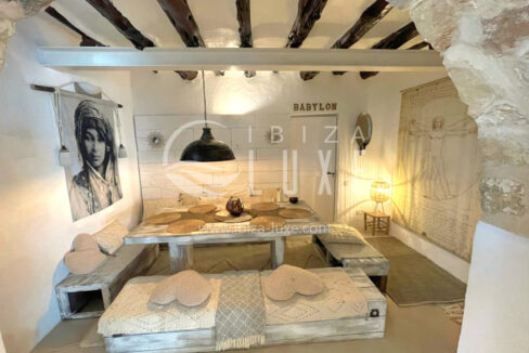 1737 - Cala Llonga - 05