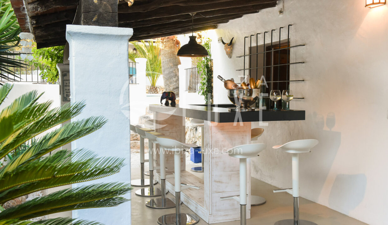 1737 - Cala Llonga - 12