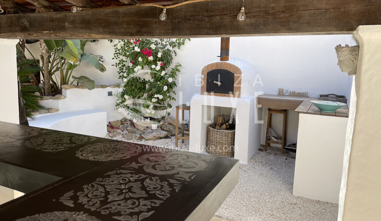 1737 - Cala Llonga - 13