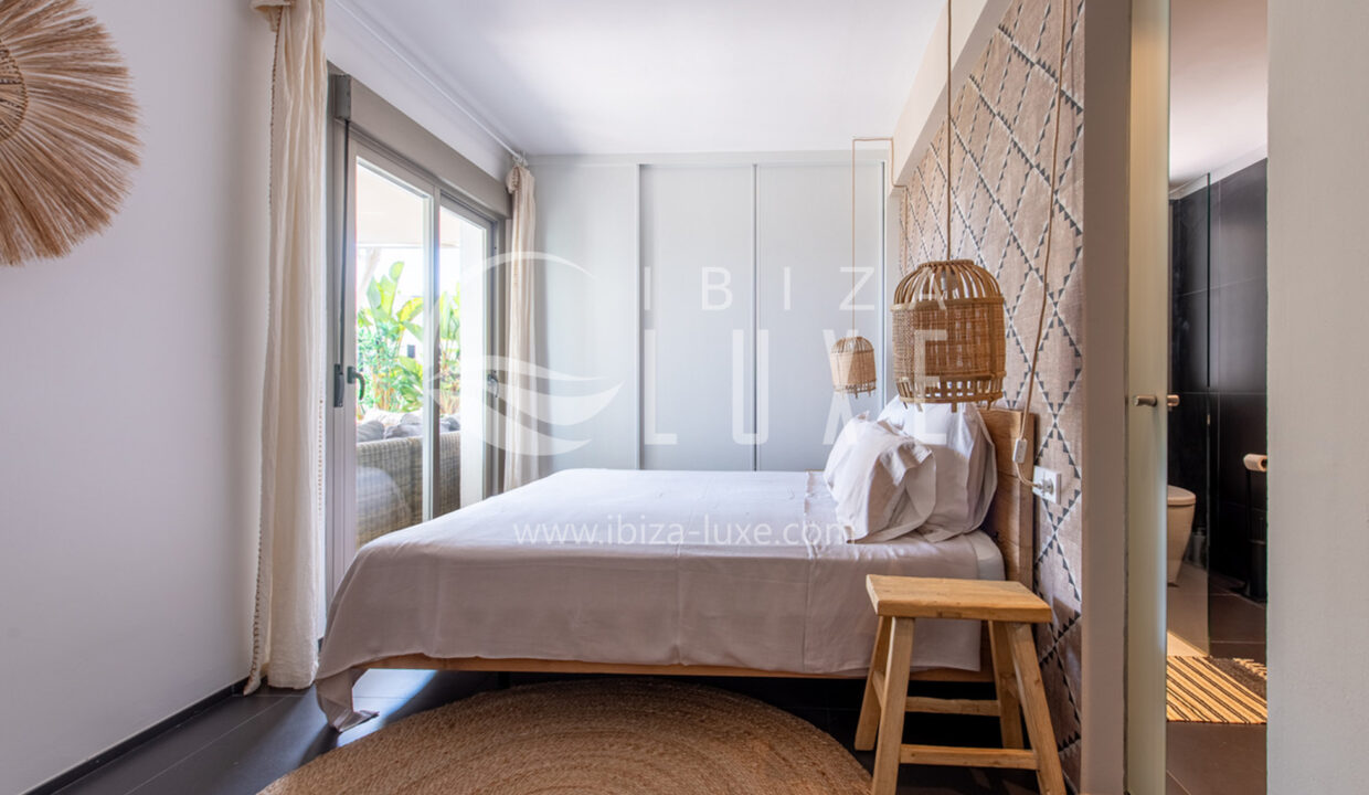 2123 - Talamanca - 15