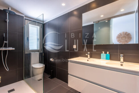 2123 - Talamanca - 17