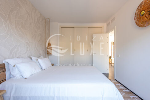 2123 - Talamanca - 23