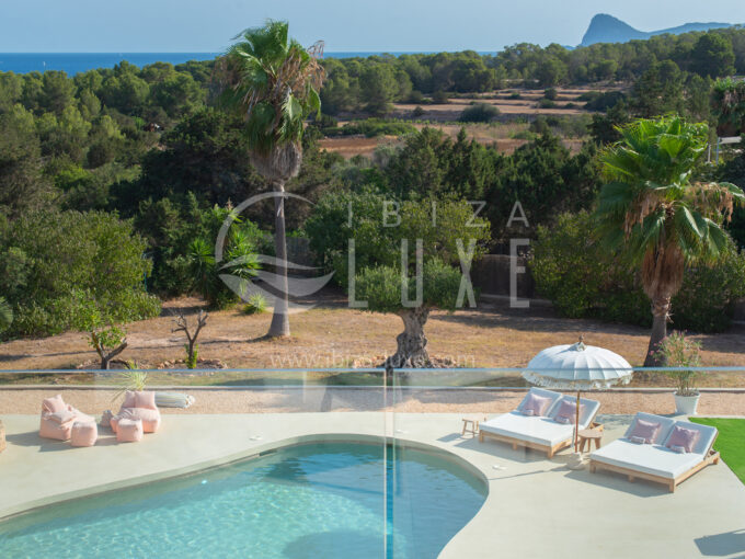 villa avec piscine et vue mer, Ibiza