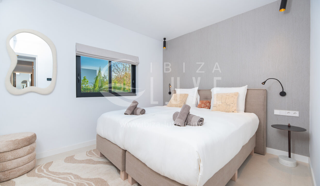 1975 - Sta Eulalia - 16